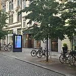 Urban Nest Wolfova By The Triple Bridge *