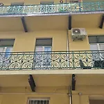 Urban Nest Wolfova By The Triple Bridge דירה