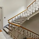 Urban Nest Wolfova By The Triple Bridge דירה