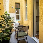 דירה Urban Nest Wolfova By The Triple Bridge *