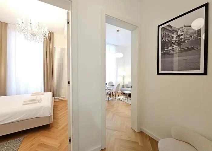 아파트 Urban Nest Wolfova By The Triple Bridge