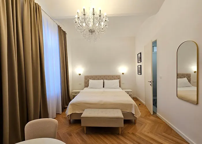 Apartman Urban Nest Wolfova By The Triple Bridge