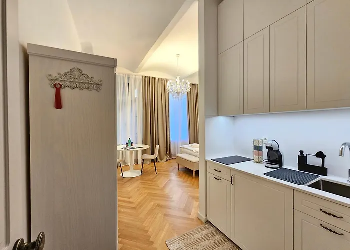 Urban Nest Wolfova By The Triple Bridge Ljubljana